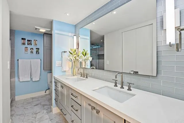 2500 Torrey Pines Rd # 403