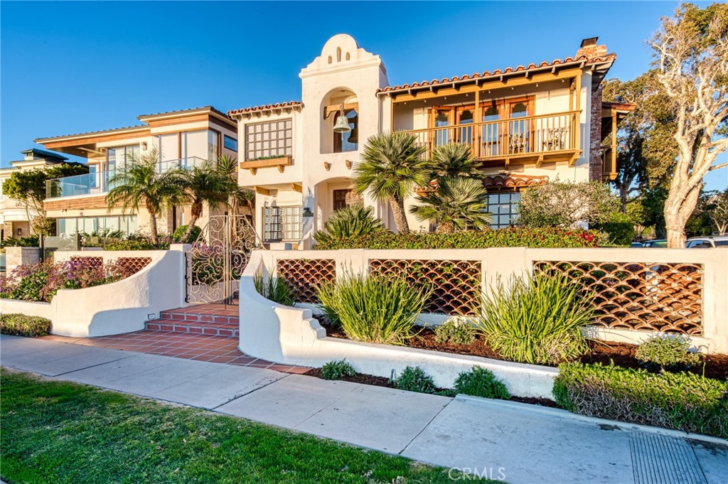 3628 Ocean Boulevard Corona Del Mar Ca Us 92625 Np25273430