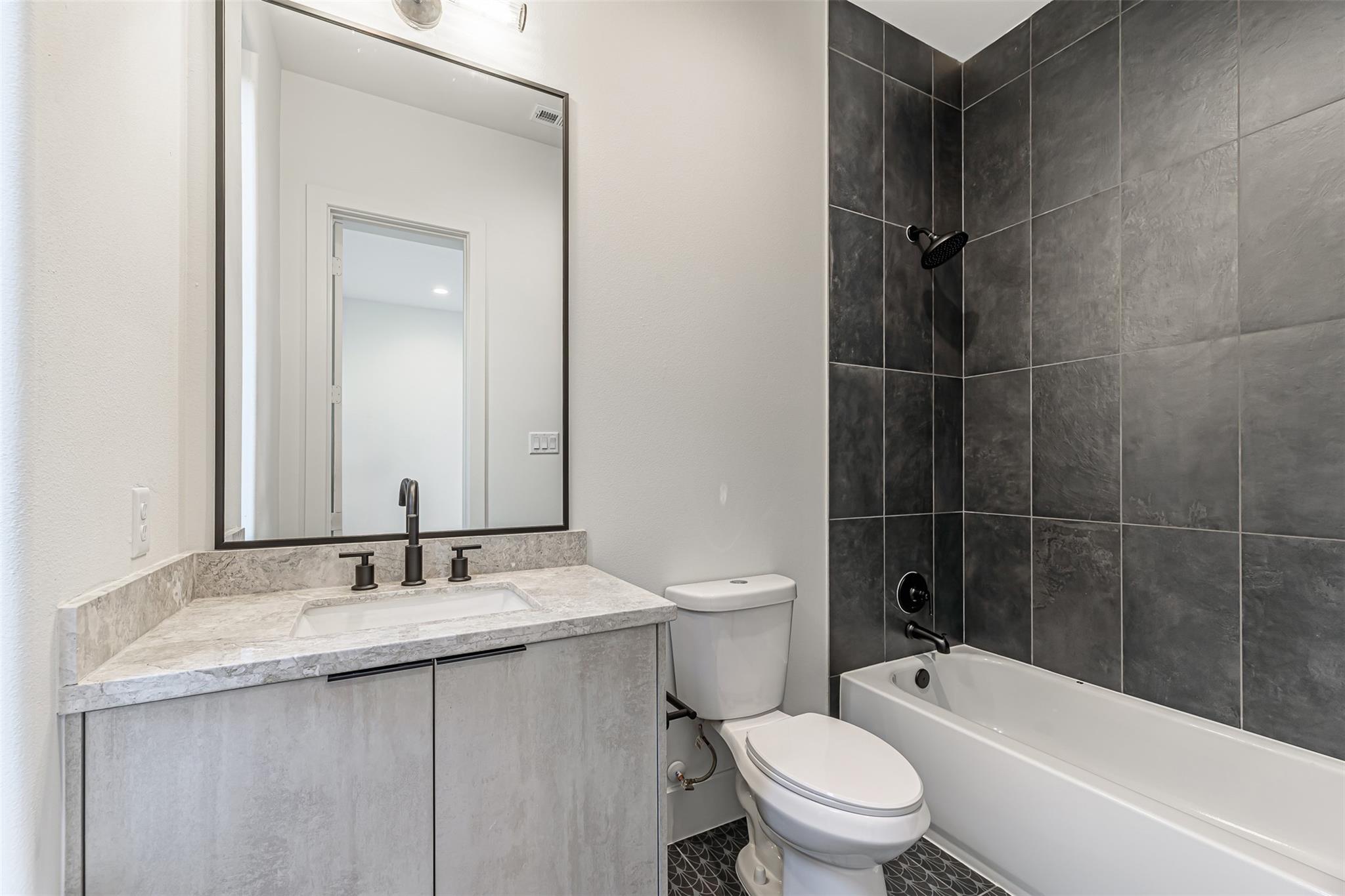 1104 W 9th Street