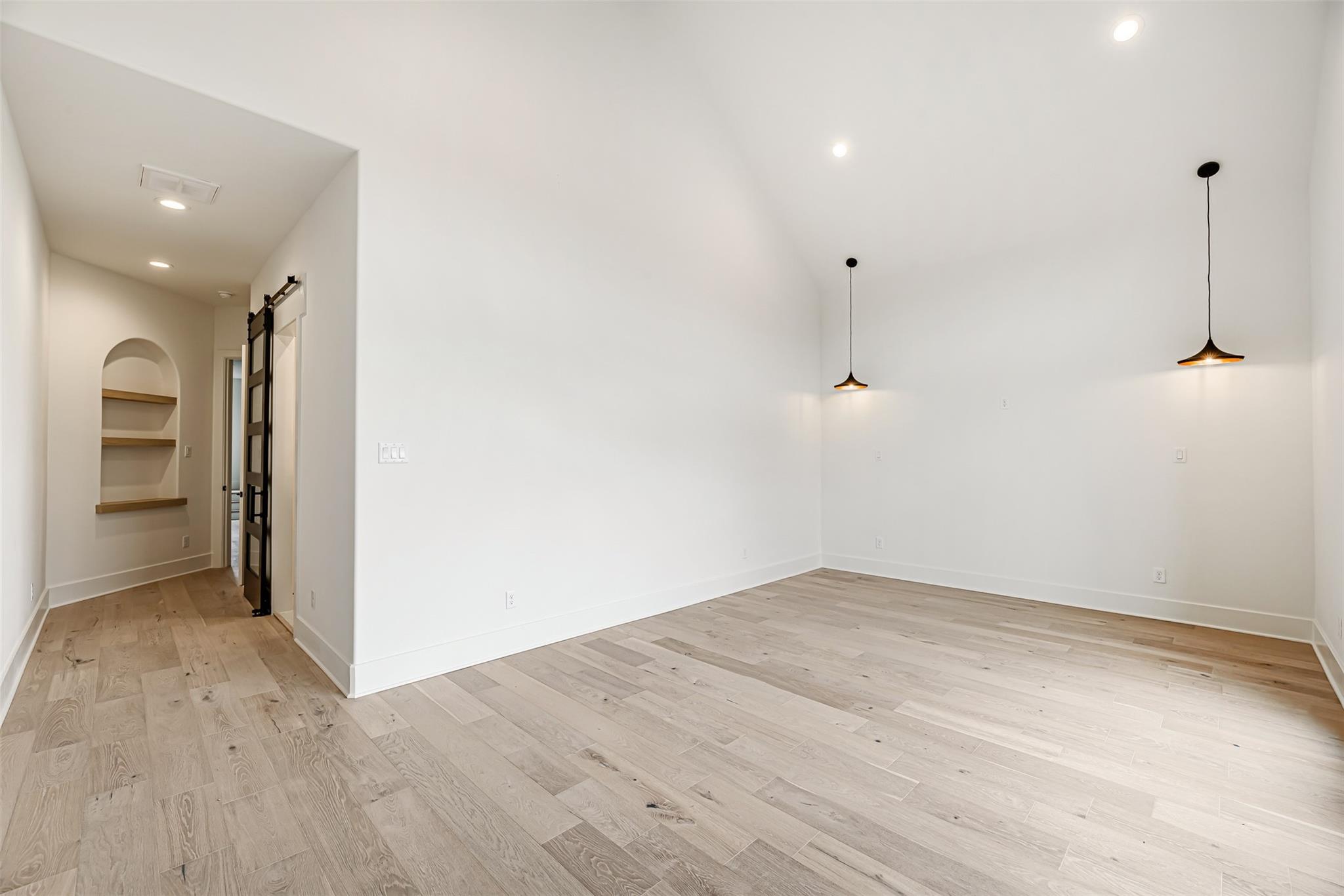 1104 W 9th Street