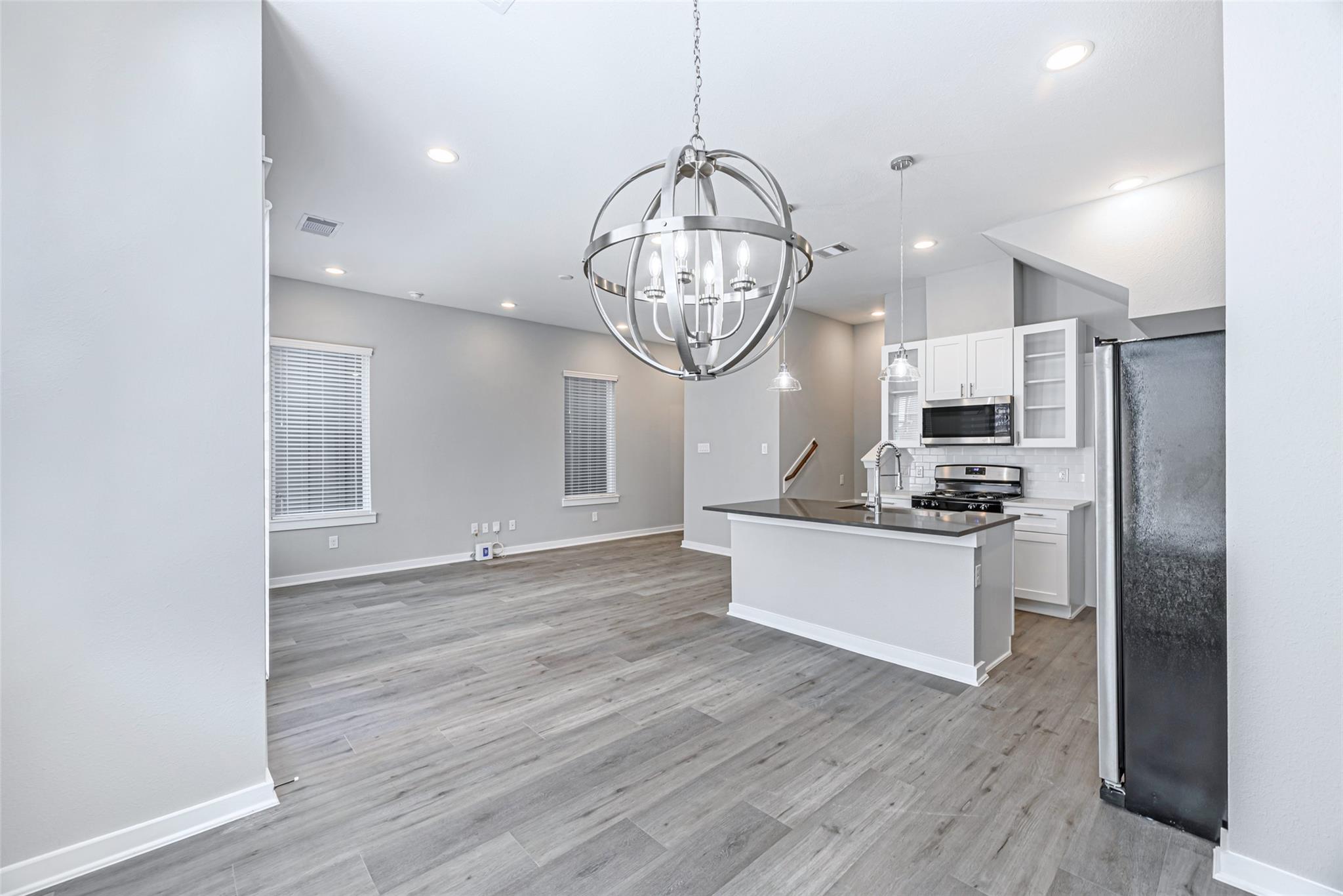 8423 Berry Brush Lane