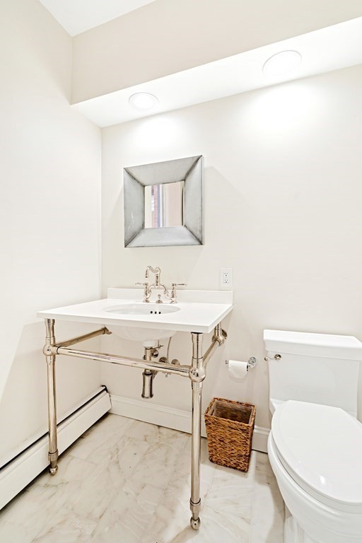 452 Beacon Street Unit: 6