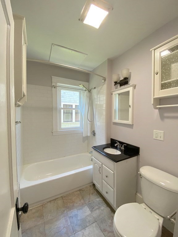 71 Chilton Street Unit: 1