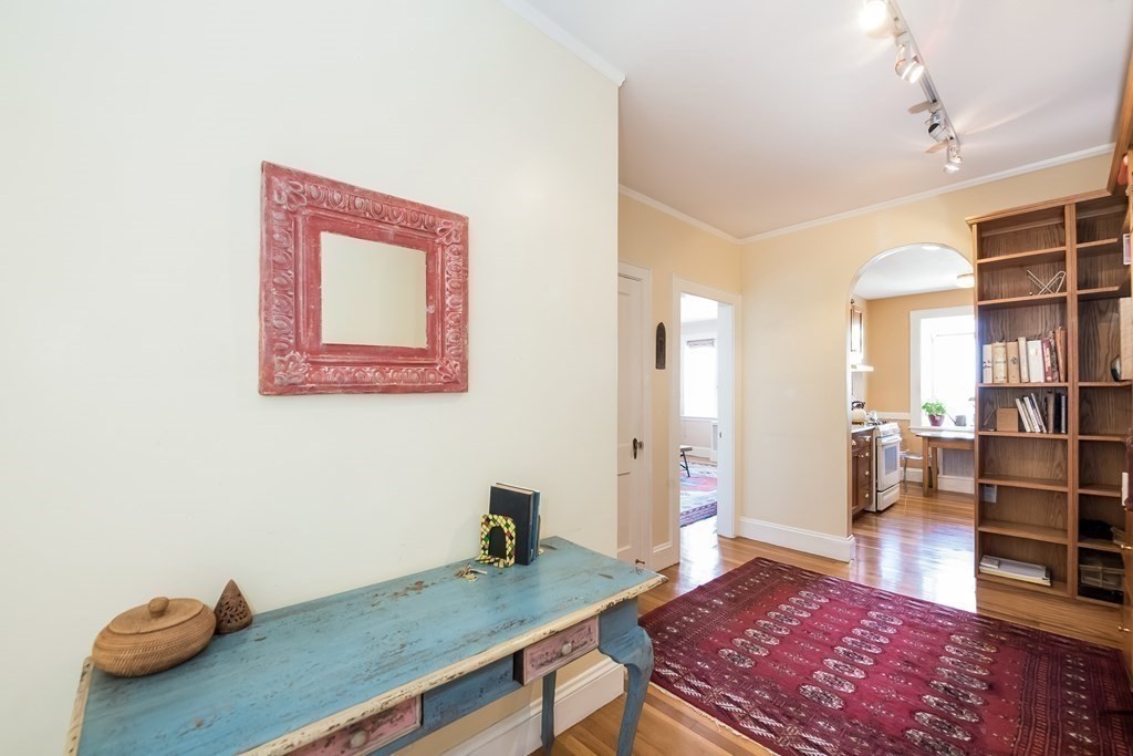 285 Harvard Street Unit: 405