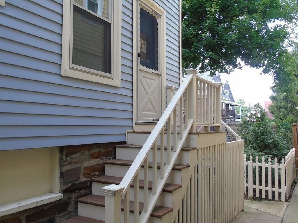 289 Huron Unit: 1