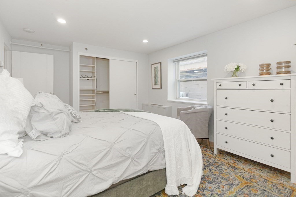 1600 Beacon Street Unit: 201