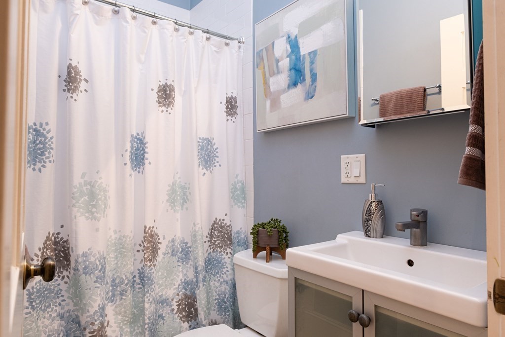 373 Broadway Unit: 3LR