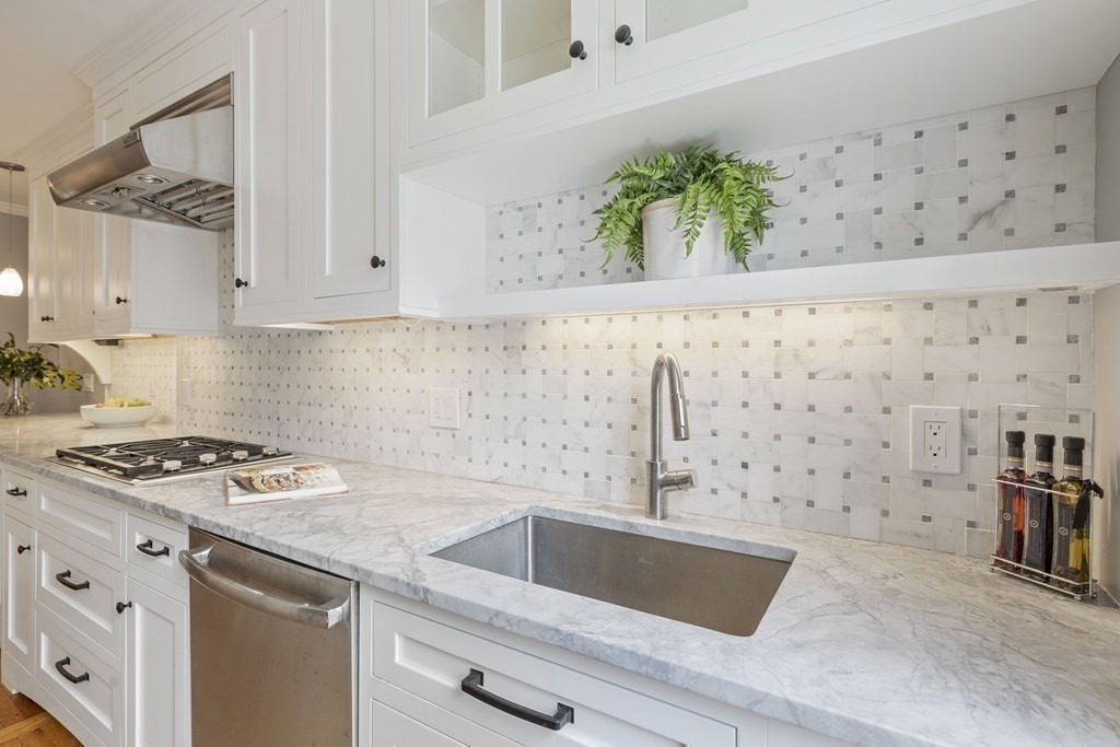 280 Beacon St. Unit: 23A