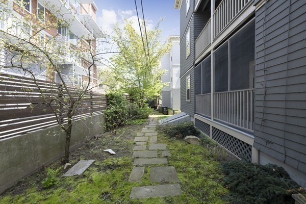 11A Centre Street Unit: 1