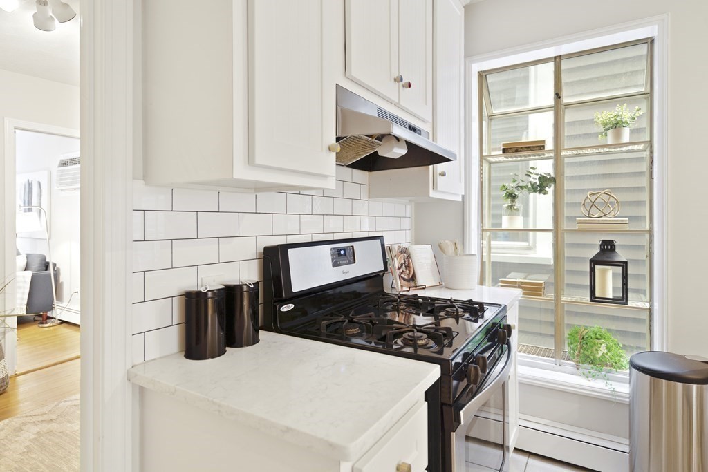 79 Tremont St Unit: 2