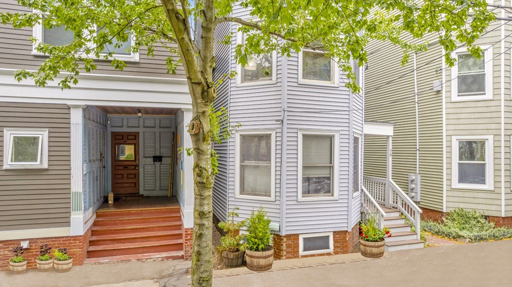 79 Tremont St Unit: 2
