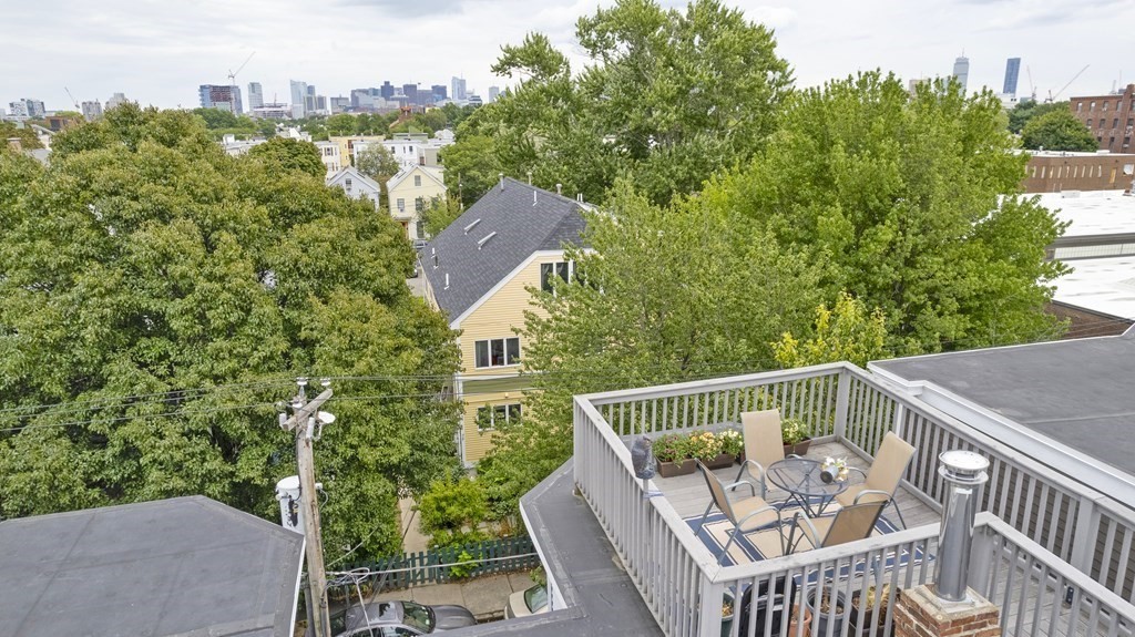 79 Tremont St Unit: 2