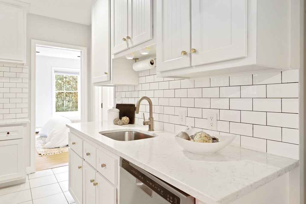 79 Tremont St Unit: 2