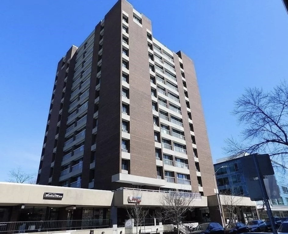 1105 Massachusetts Ave Unit: 9D