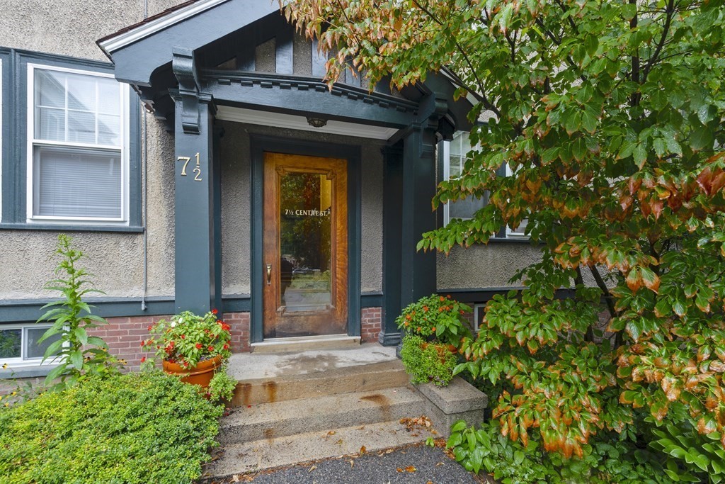 7.5 Centre St Unit: 22