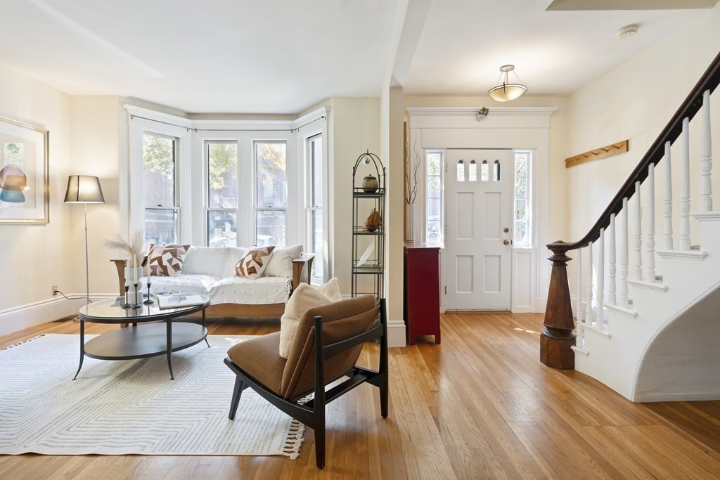 5 Pleasant Place
