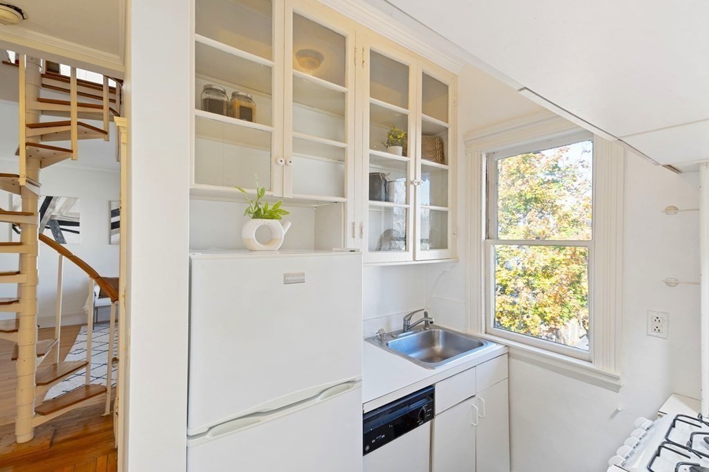 14 Remington Street Unit: 23