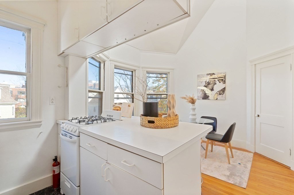 14 Remington Street Unit: 23