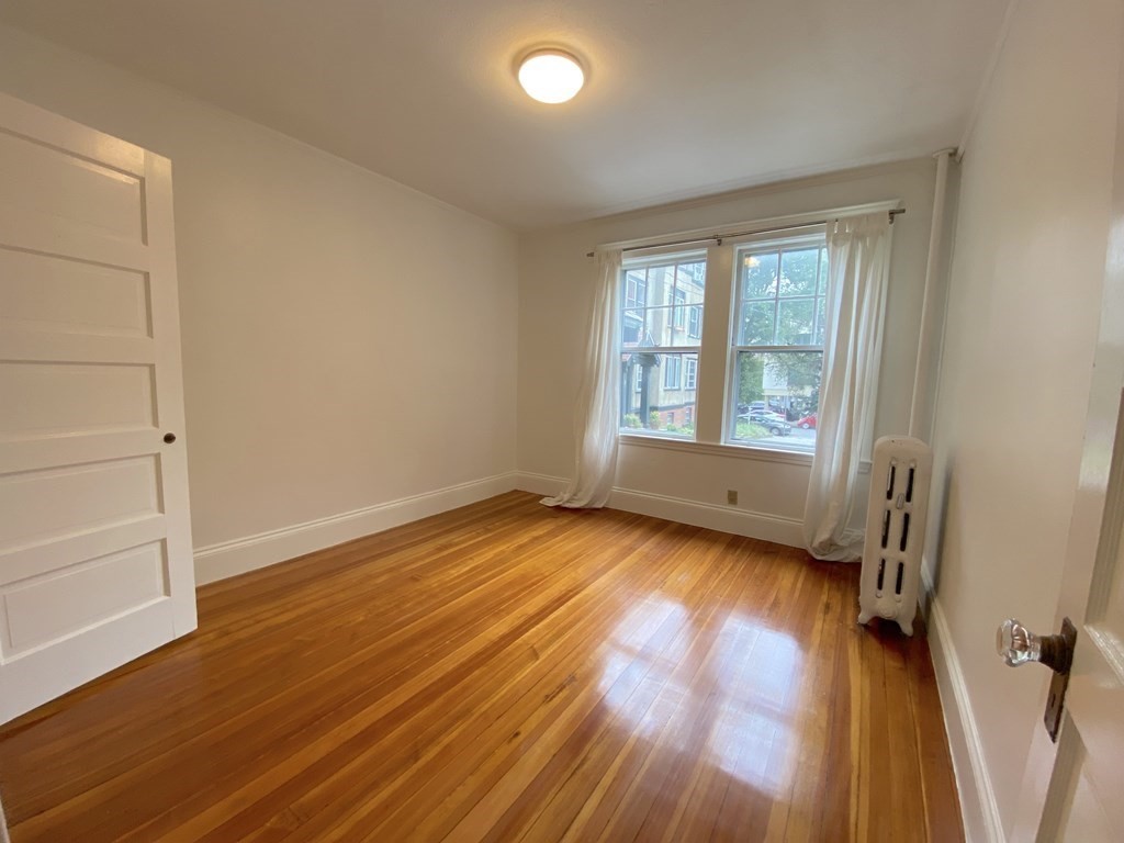 7 Centre Street Unit: 1