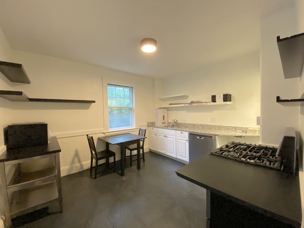 7 Centre Street Unit: 1