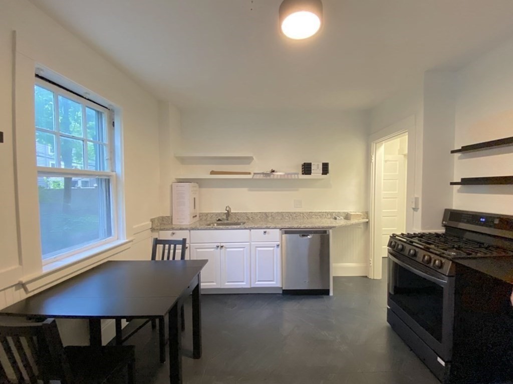 7 Centre Street Unit: 1