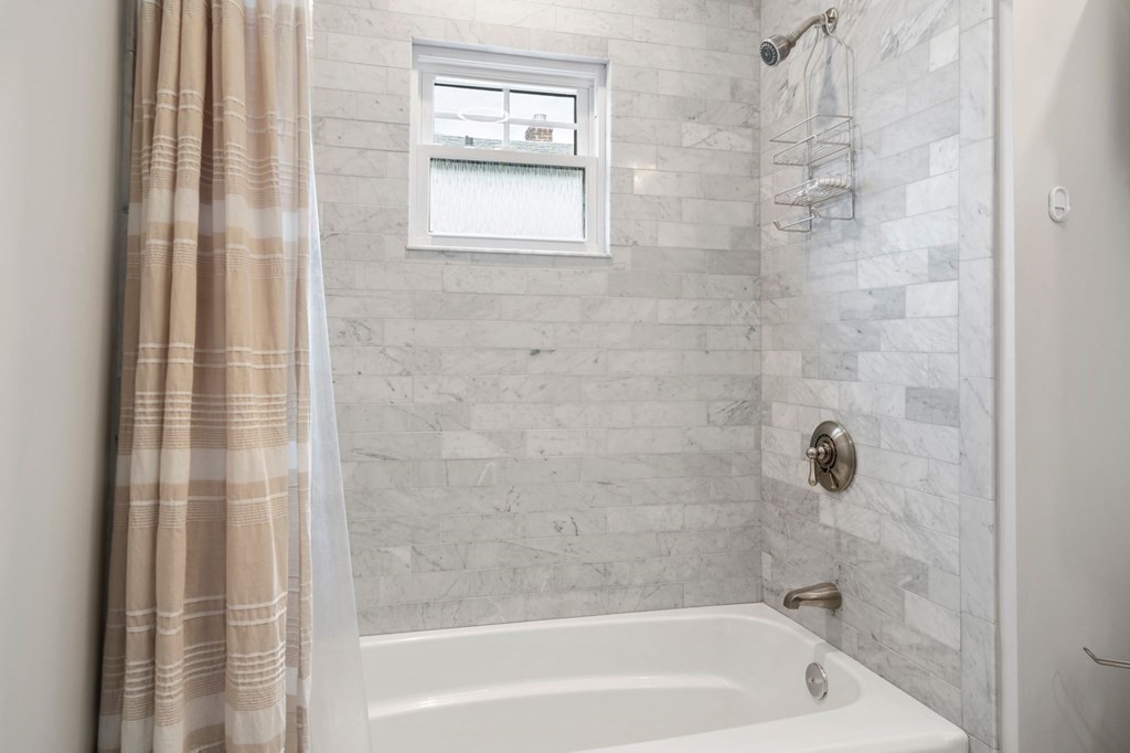 30 Varnum Street Unit: 3