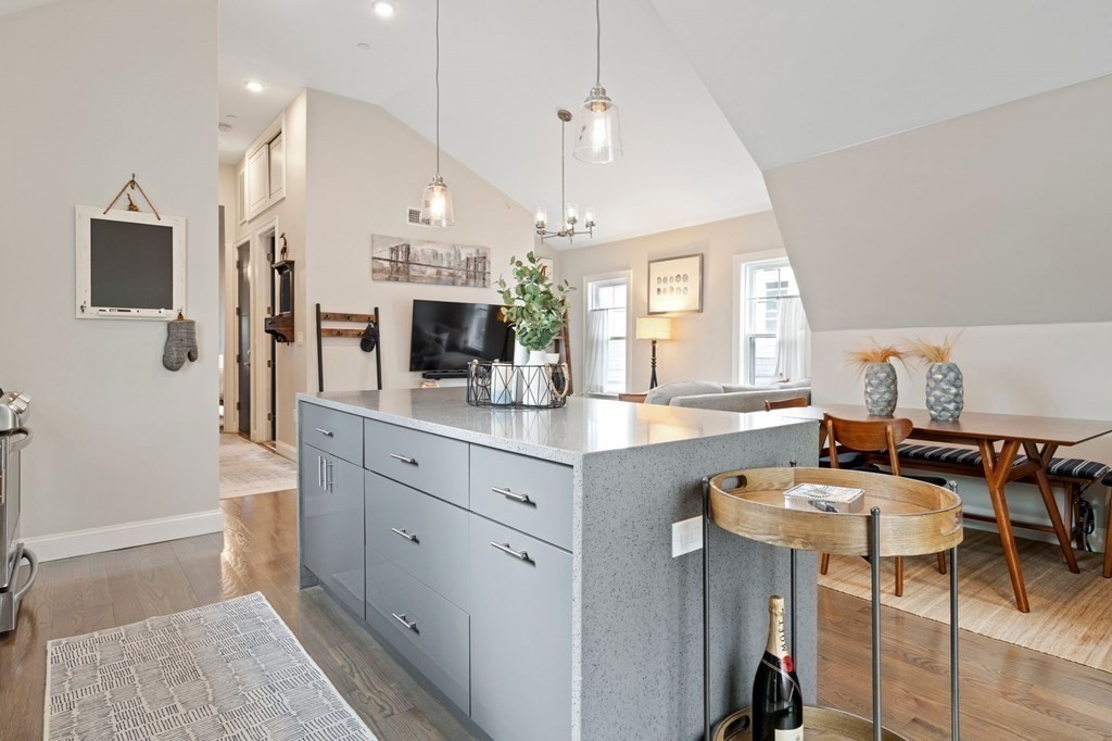 30 Varnum Street Unit: 3