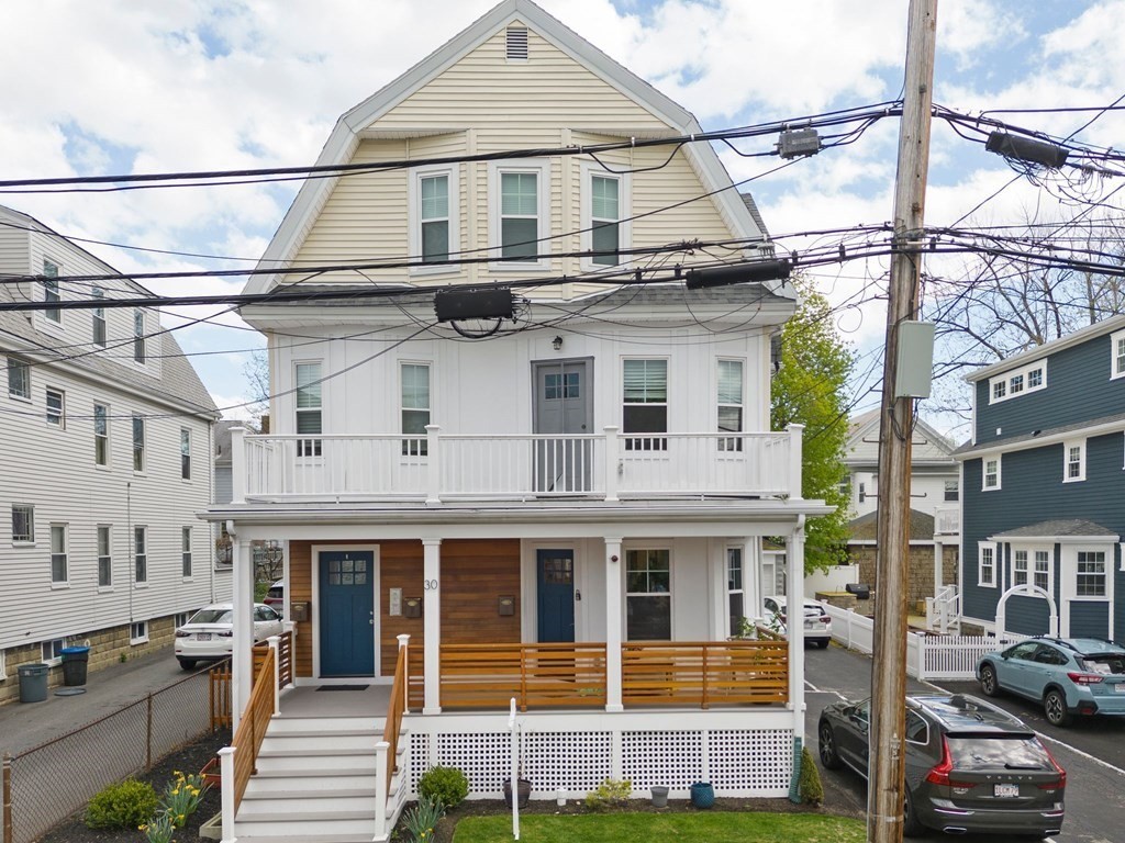 30 Varnum Street Unit: 3