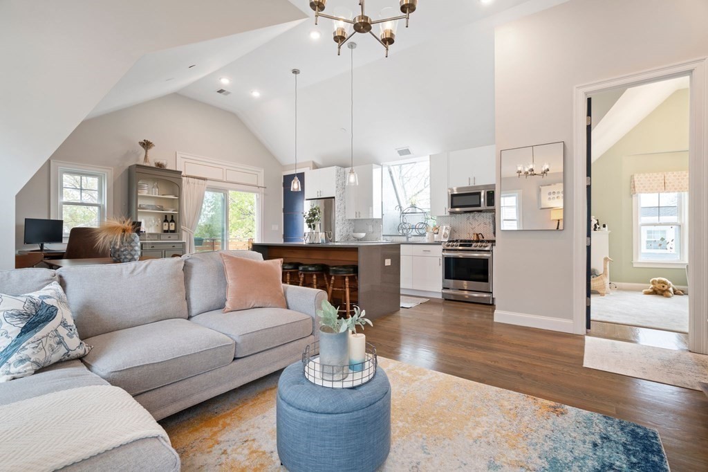 30 Varnum Street Unit: 3