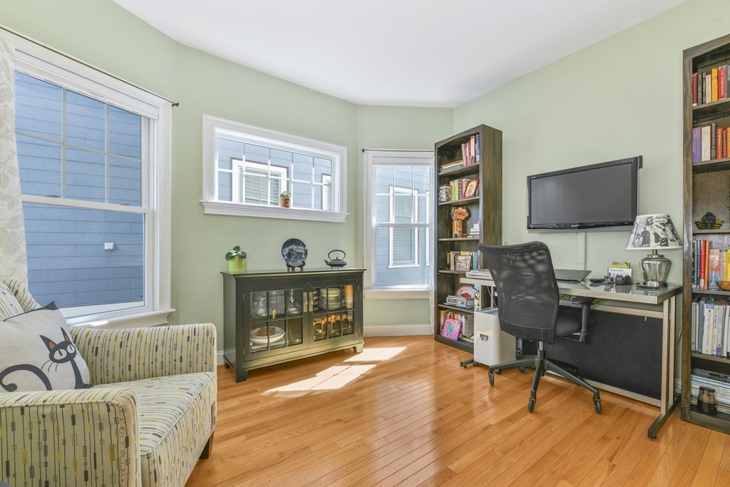 43 Sacramento Street Unit: 1