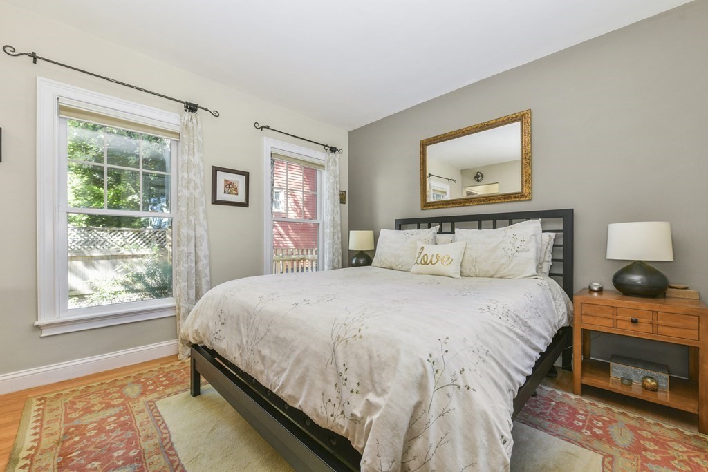43 Sacramento Street Unit: 1