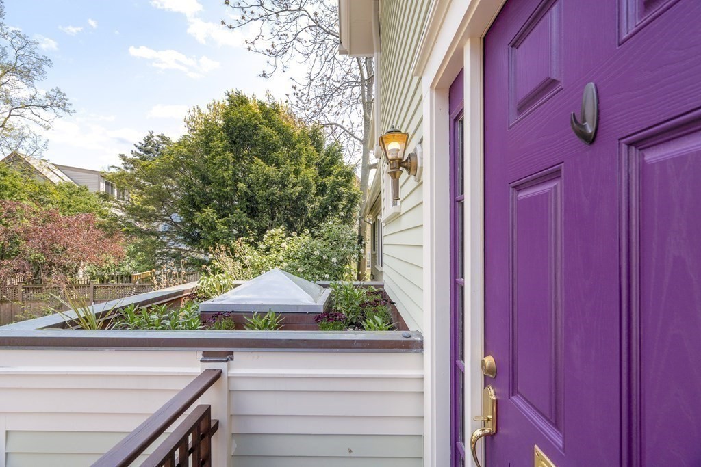 64 Sacramento Unit: 64