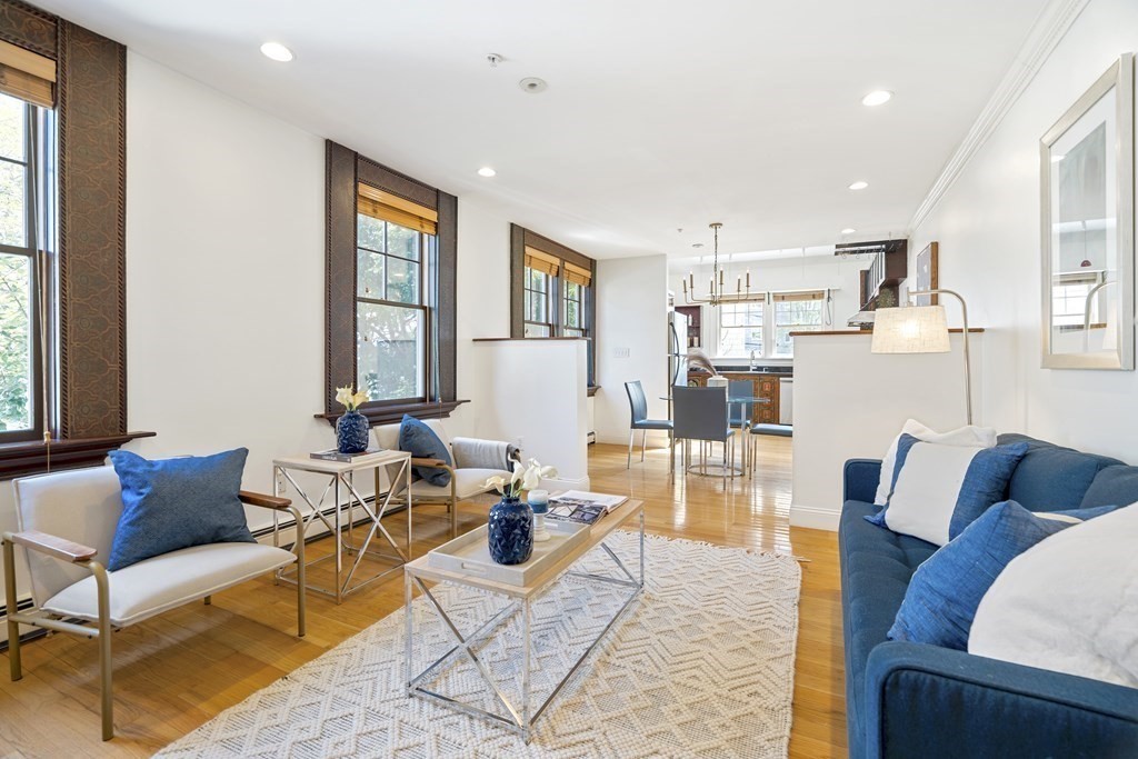 64 Sacramento Unit: 64