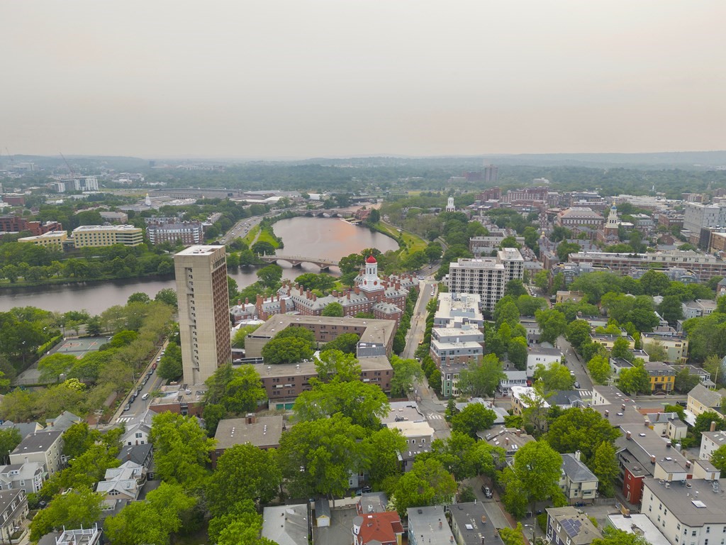 1 Dana Street Unit: 4B