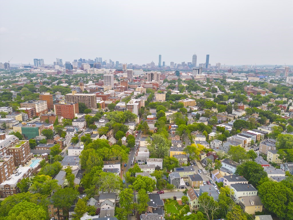 1 Dana Street Unit: 4B