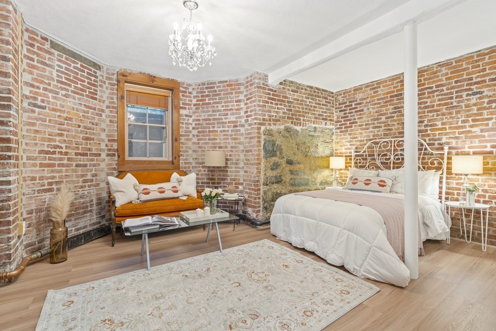 1 Dana Street Unit: 4B