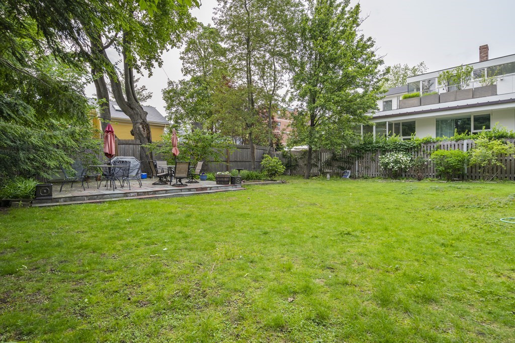 1 Dana Street Unit: 4B