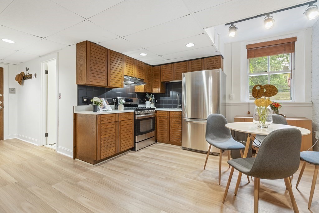 1 Dana Street Unit: 4B