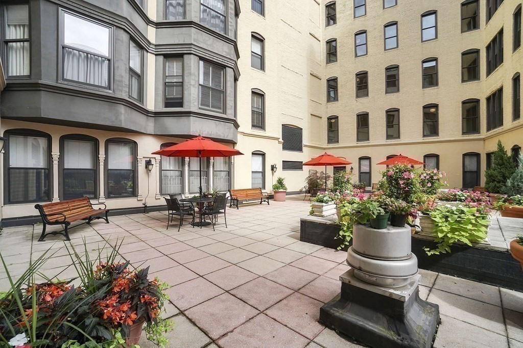 4 Charlesgate E, Unit: 503