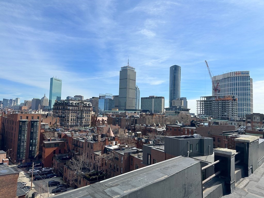 4 Charlesgate E, Unit: 503