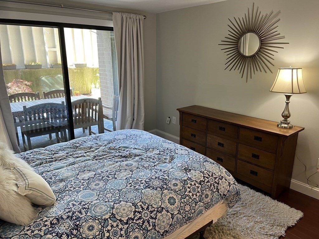 321 Harvard Street Unit: 210