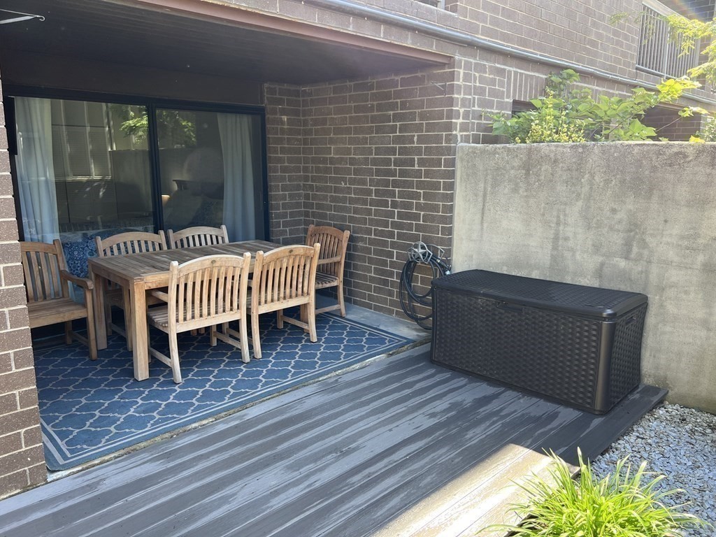 321 Harvard Street Unit: 210