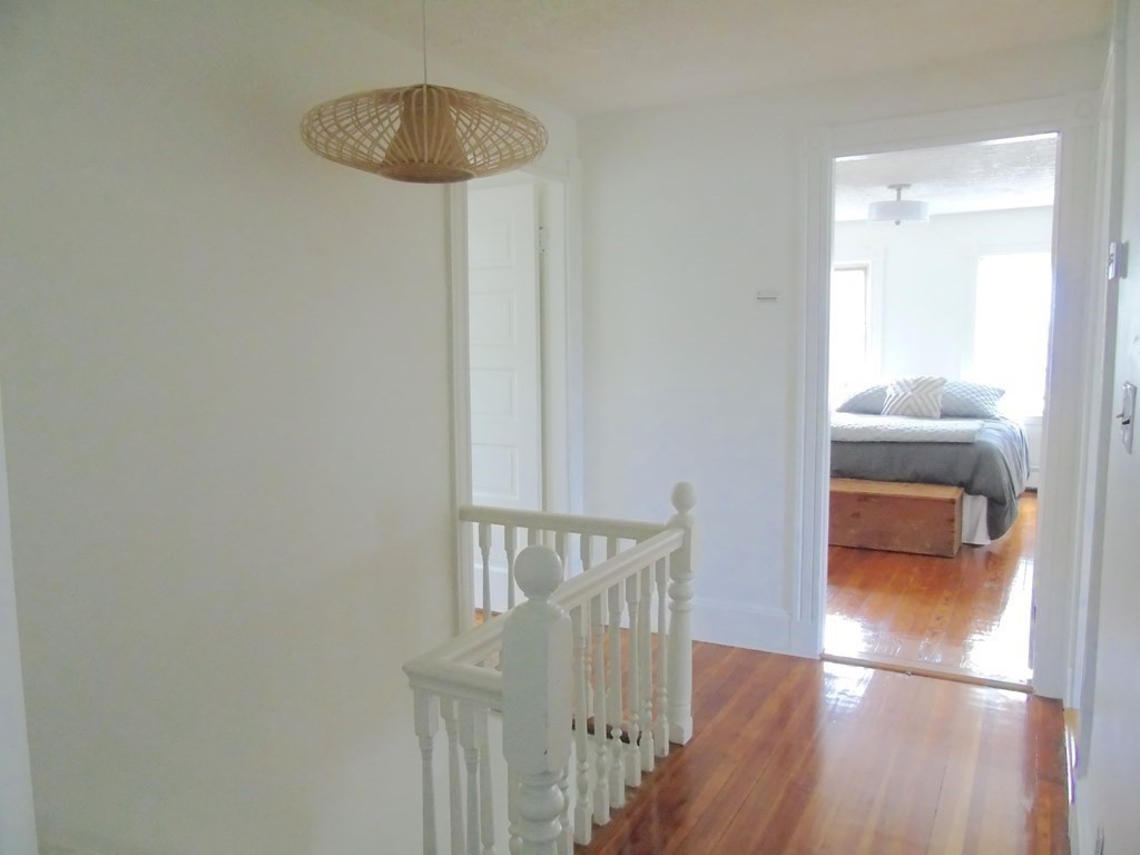 291 Huron Avenue Unit: 2