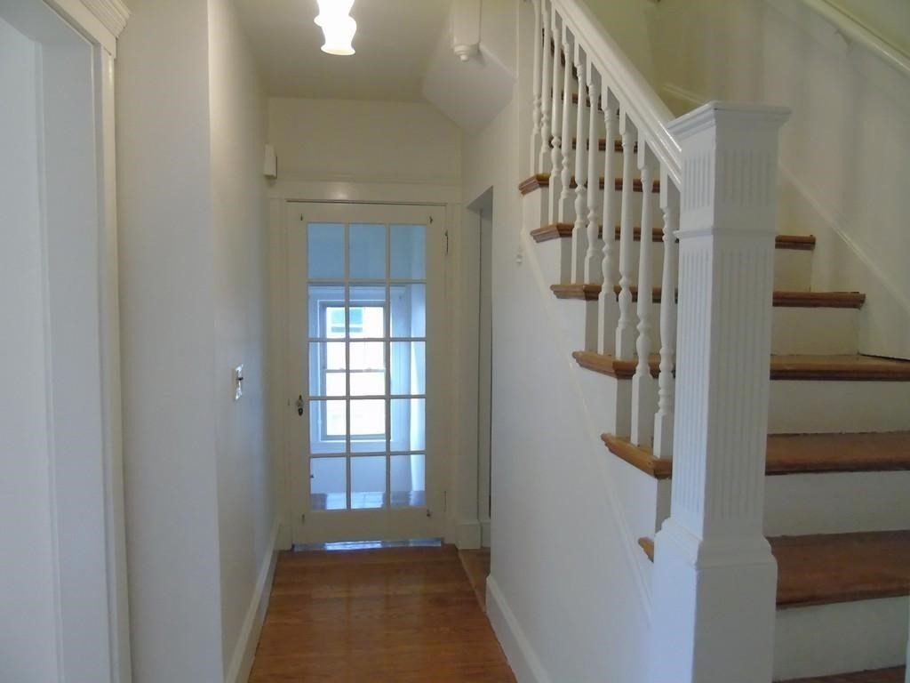 291 Huron Avenue Unit: 2