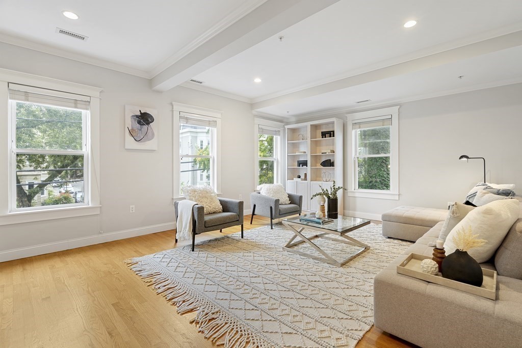 85 Richdale Ave Unit: 5