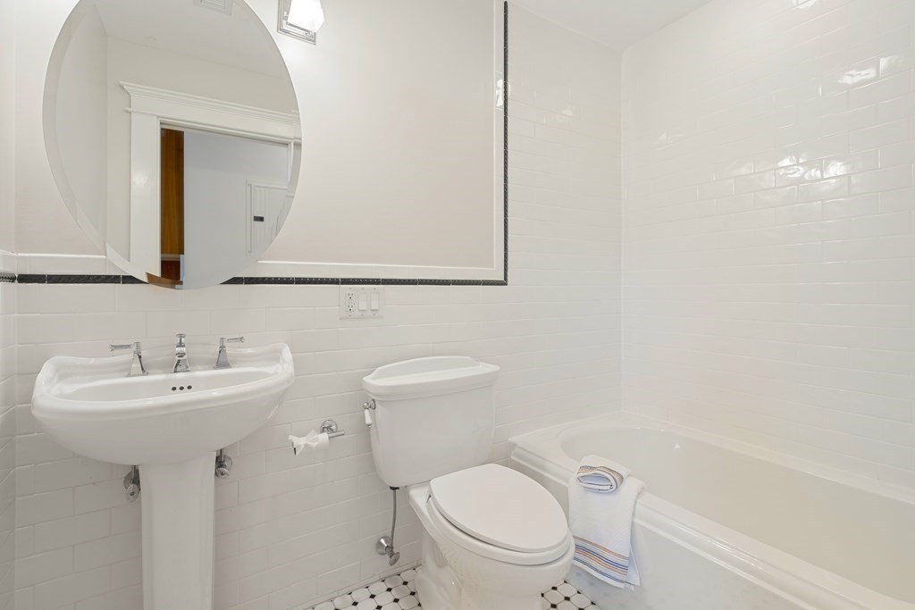 85 Richdale Ave Unit: 5