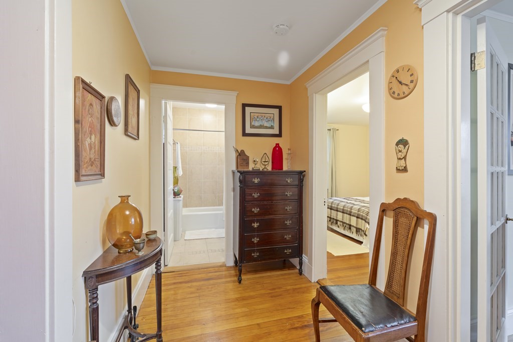 7.5 Centre St Unit: 22