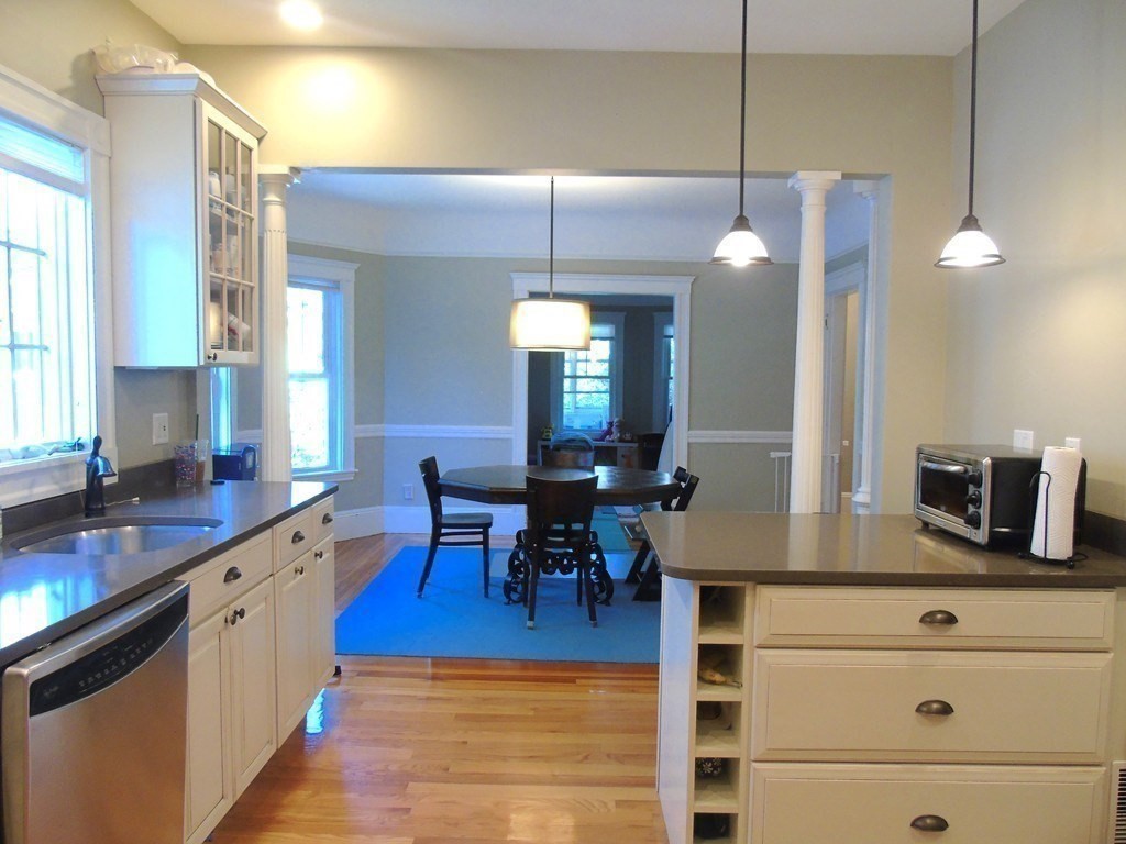 31 Paulina St Unit: 2