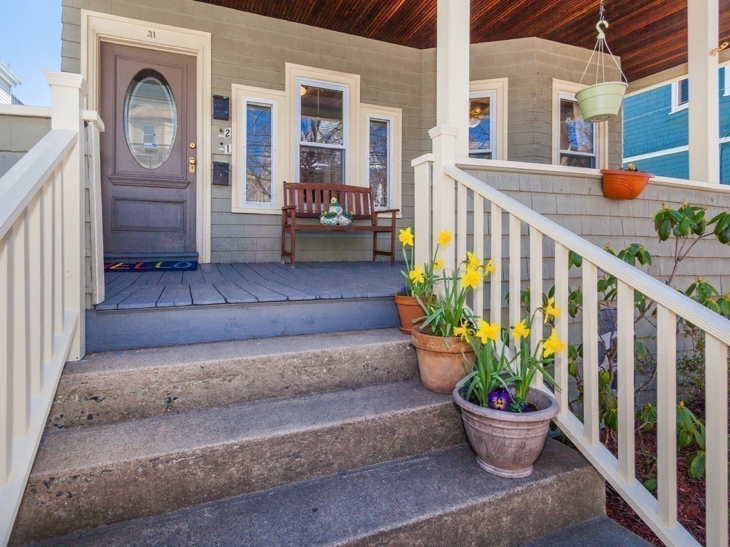 31 Paulina St Unit: 2