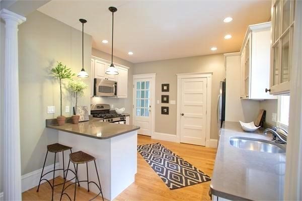 31 Paulina St Unit: 2